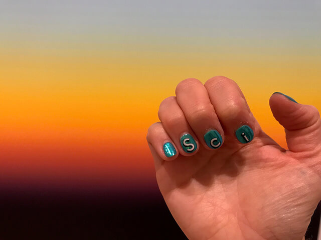 jess-wade-science-nail-art